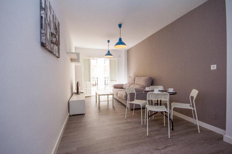 Marimel Nerja Alojamientos Exteriör bild